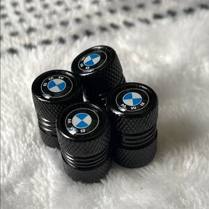 Set of four‎ BMW Logo Valve Stem Covers for Tires
